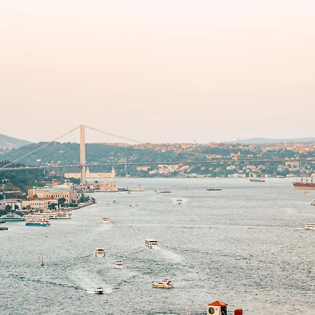 Bosphorus View Oasis 3 Br- 2 Ba דירה *