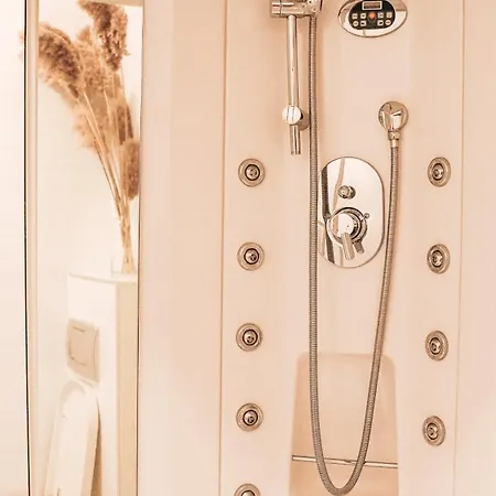 Bosphorus View Oasis 3 Br- 2 Ba Daire İstanbul